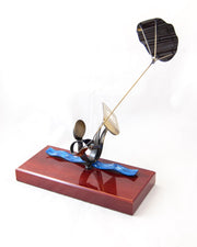 Metal figurine [459/2] surfing (gold)
